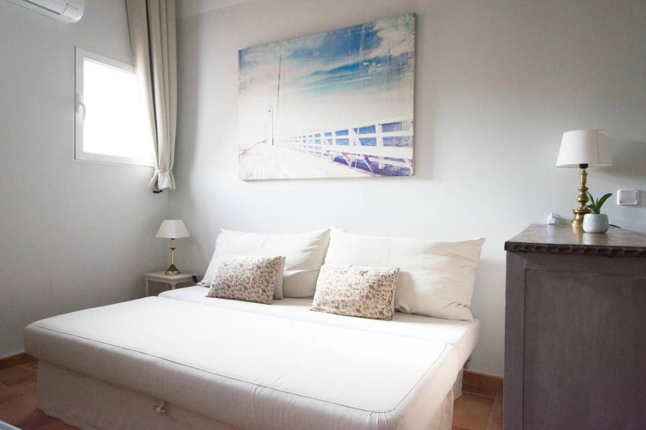 Cozy One-Bedroom Penthhouse La Latina Madri Exterior foto